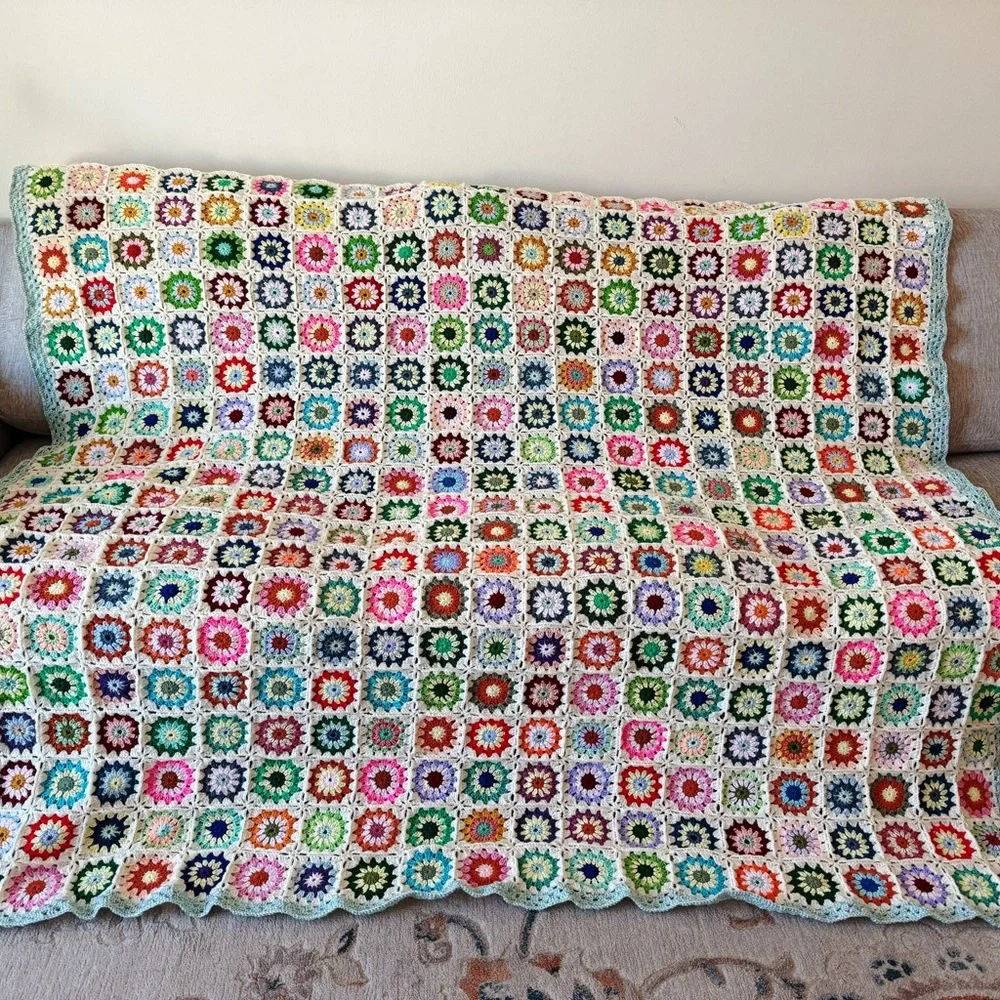Granny square flower Blanket throw afghan 87” x 87”